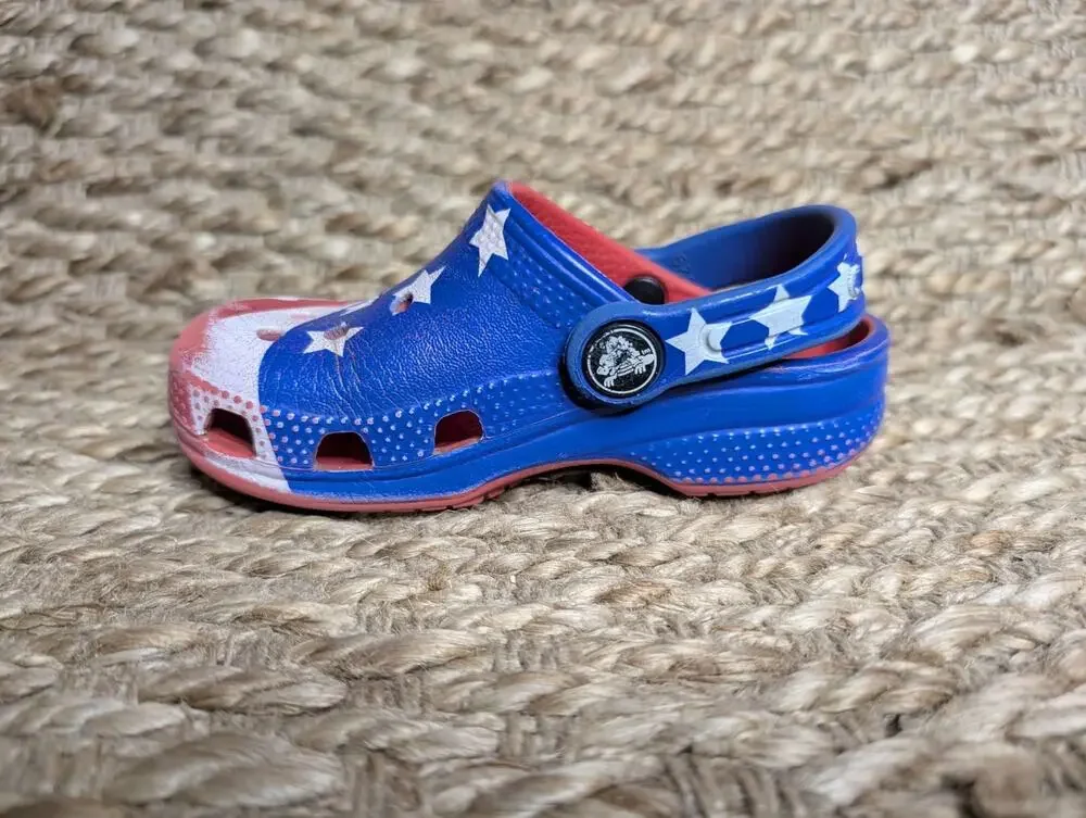 Crocs Classic American Flag Clog Size C8 Patriotic July 4th Beach Summer